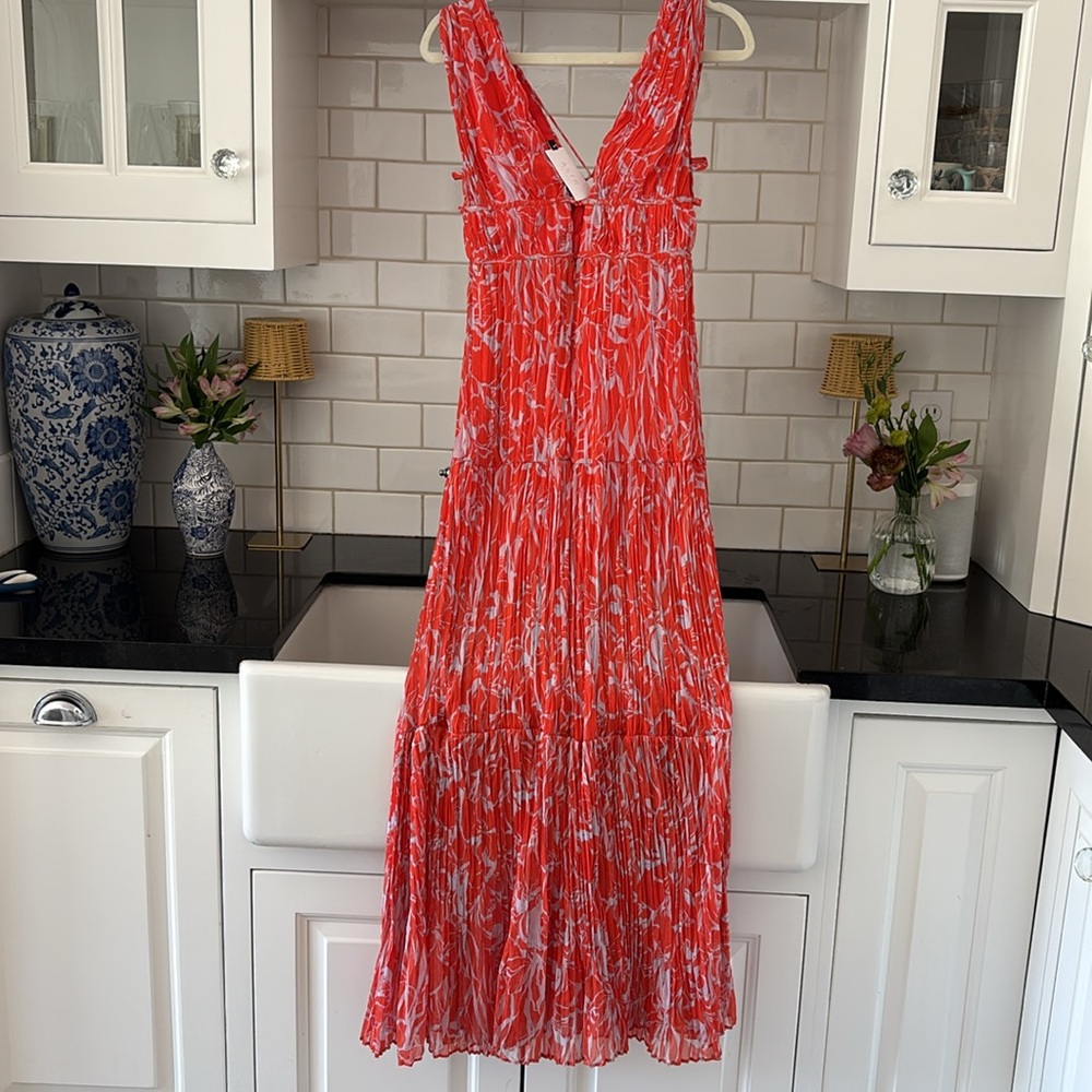 NWT Revolve-Astr chiffon gown - Picture 9 of 15